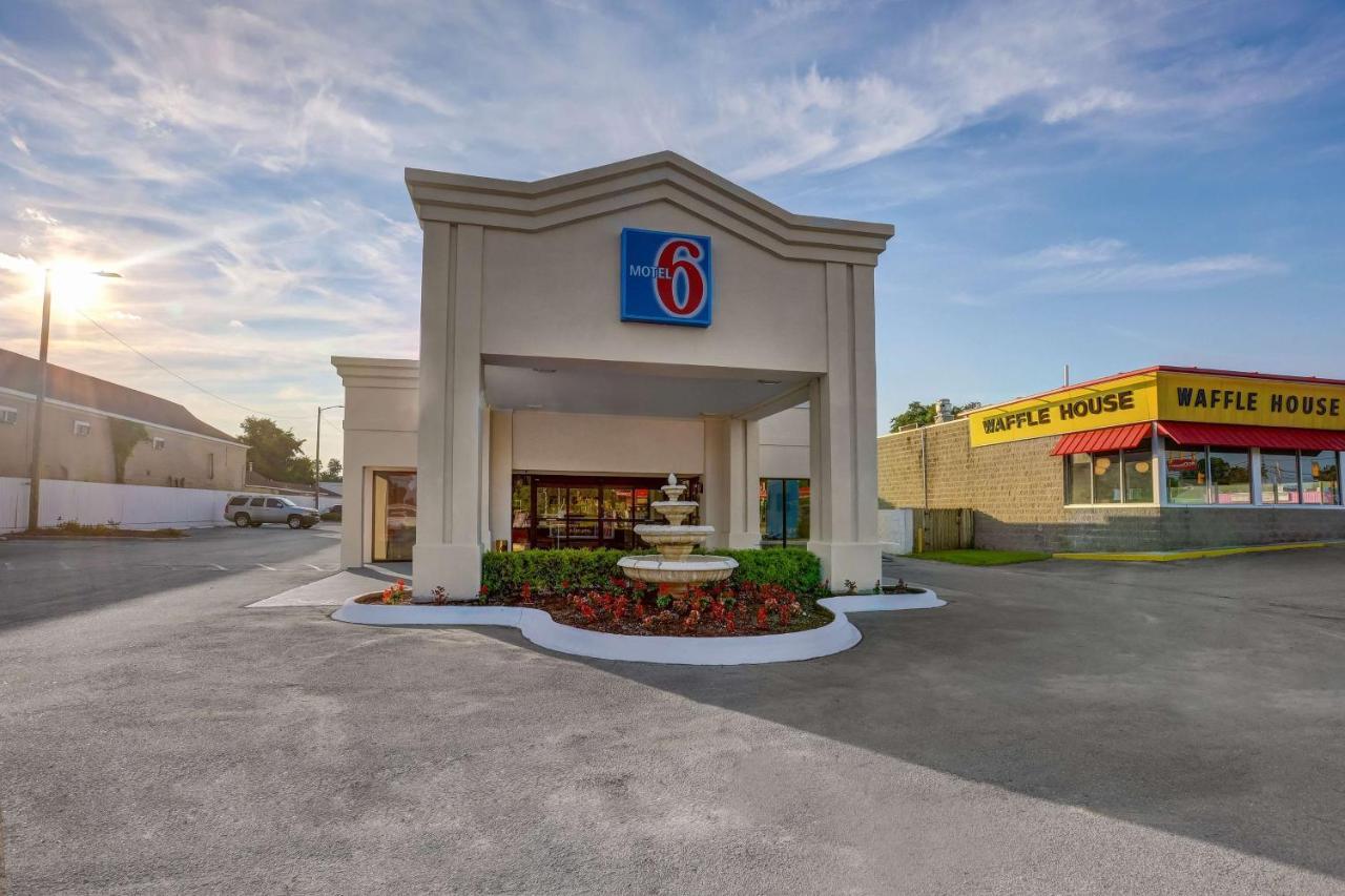 Motel 6-Jacksonville, NC Buitenkant foto